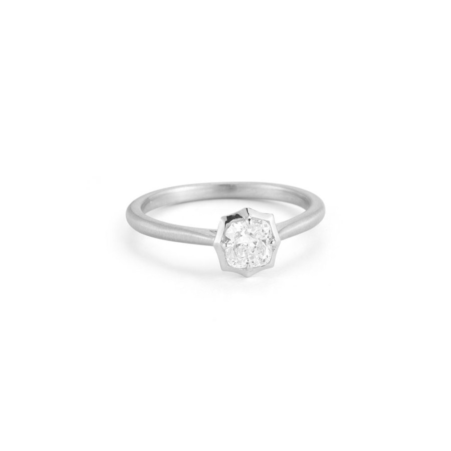 Rings Jade Trau | Clara Solitaire Ring