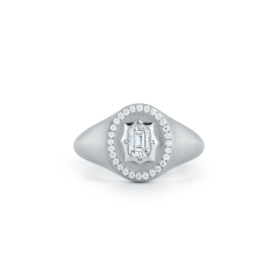 Rings Jade Trau | Vanguard Gold Signet Ring